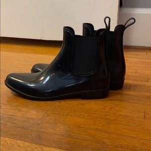 rain boots for womens at payless